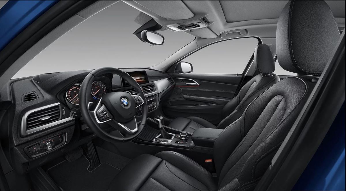 BMW-1-sedan-5