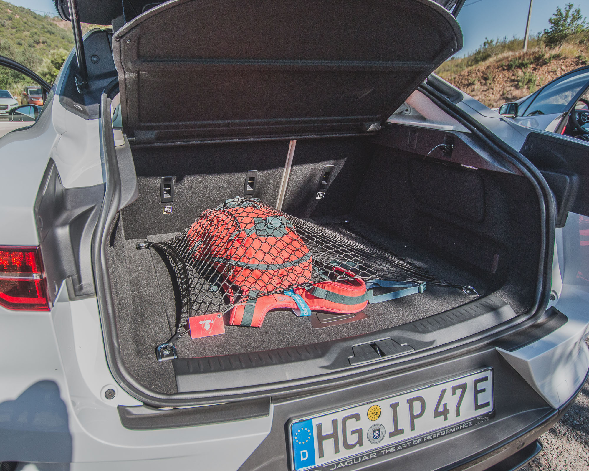 Jaguar-I-Pace-111 