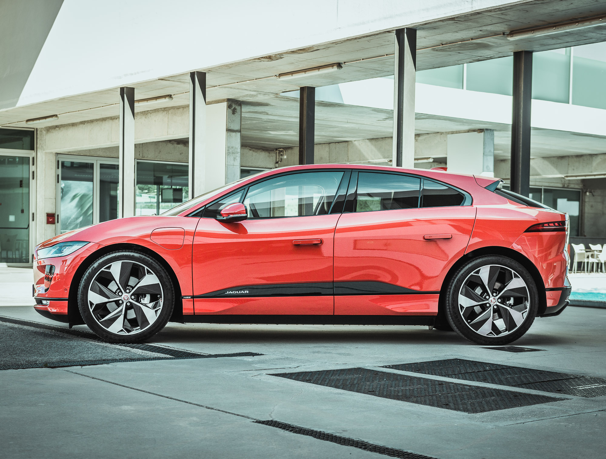Jaguar-I-Pace-22 