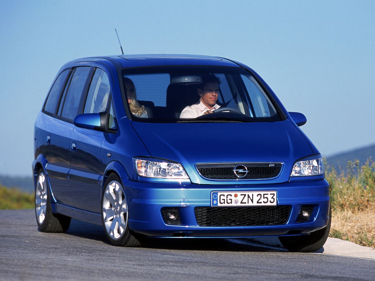 Opel-Zafira-2 
