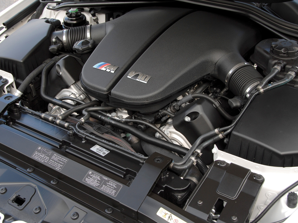 BMW V10 