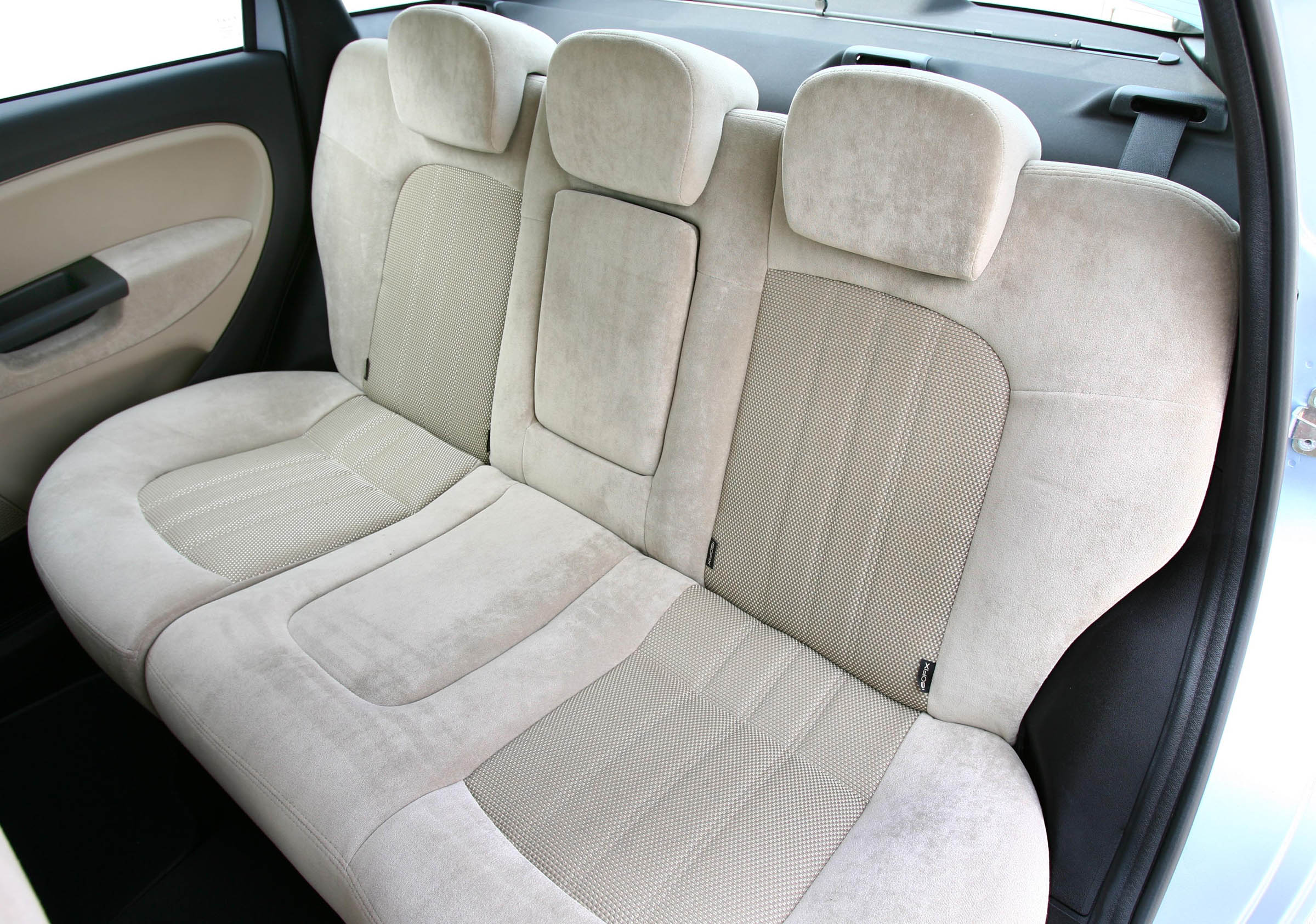 Fiat Linea samochód dla starszych 