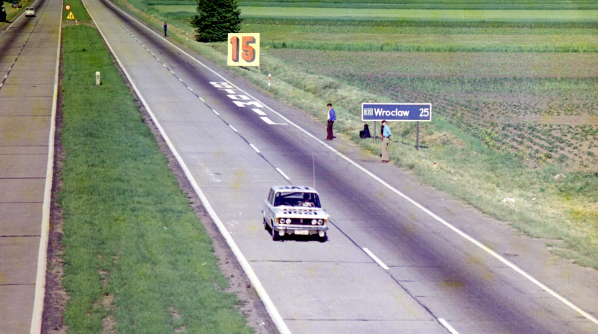 Polski Fiat 125p rekord 
