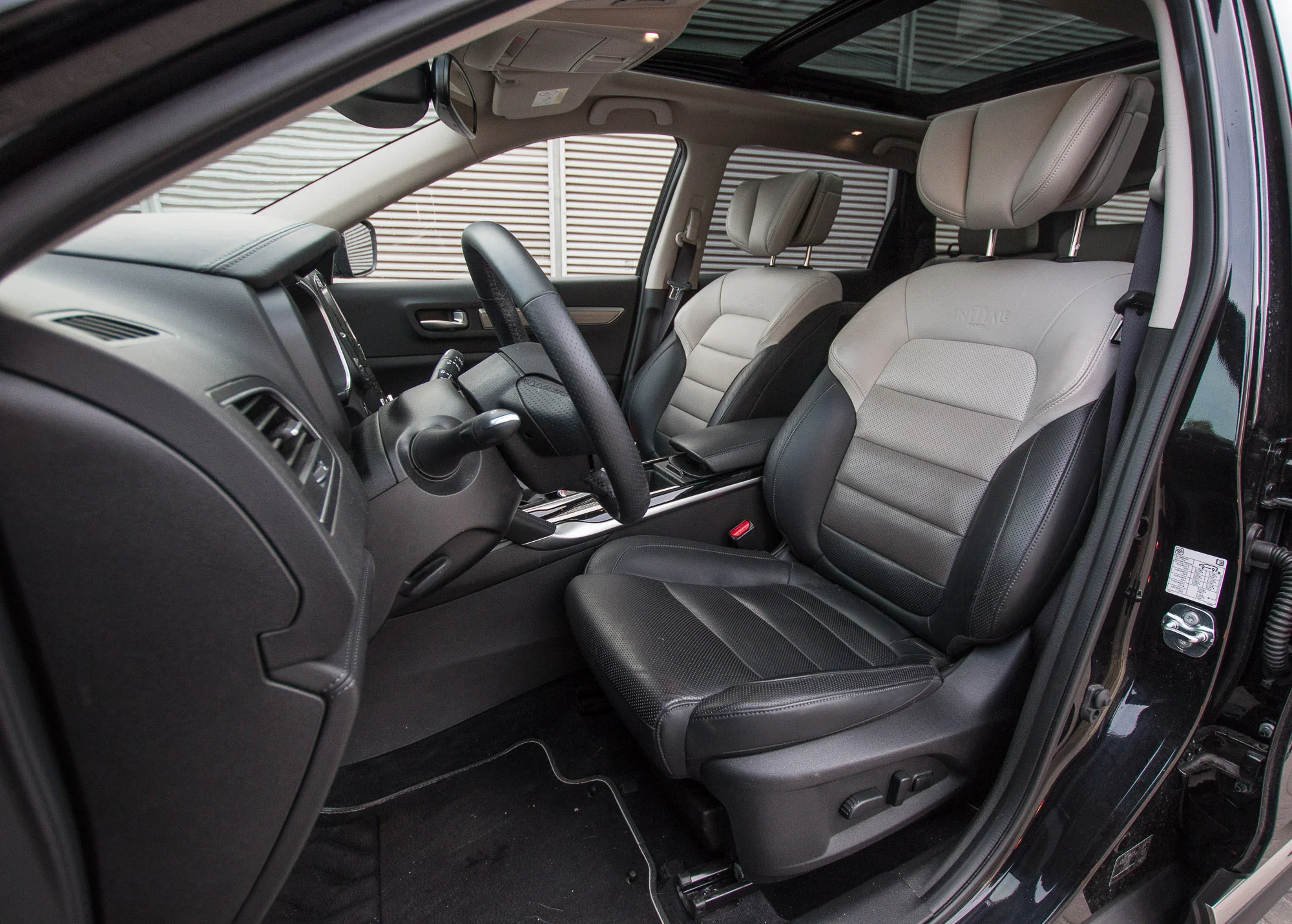 Volkswagen Tiguan Allspace kontra Renault Koleos