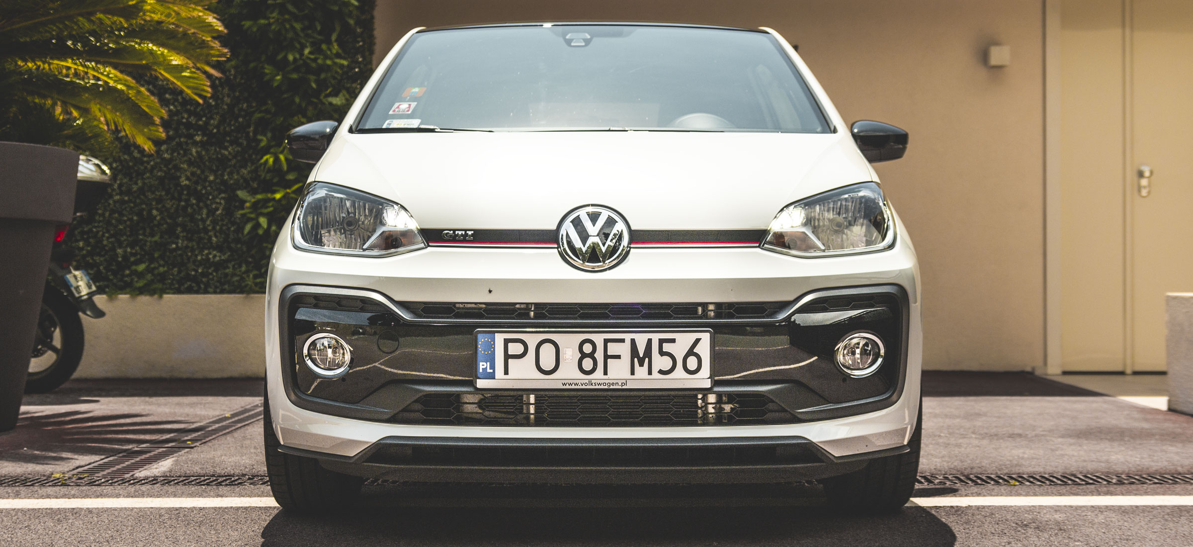 volkswagen-up-gti