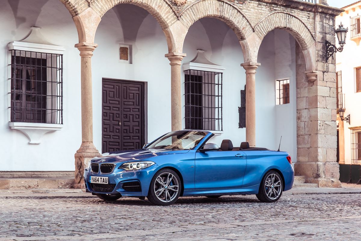 Kabriolet-BMW-2-Cabrio-2