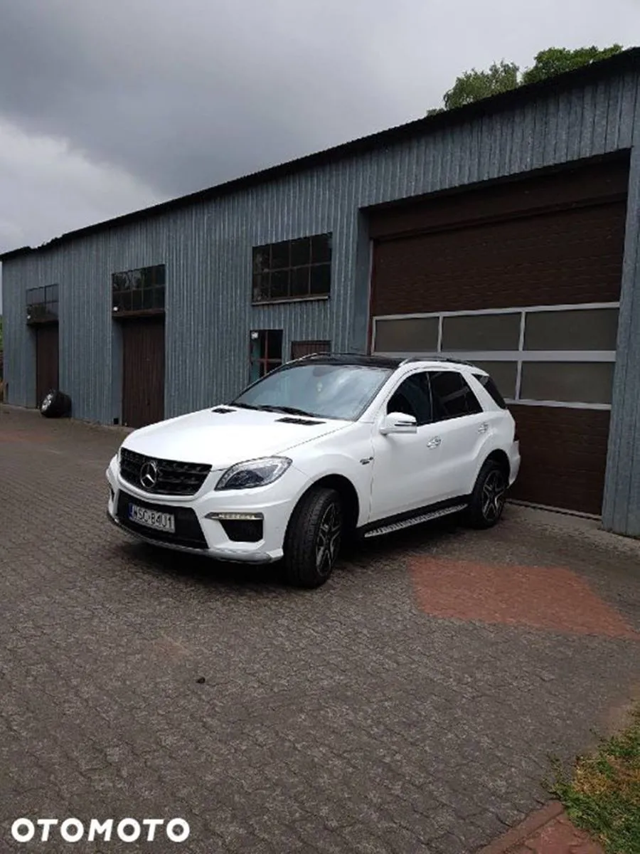 Mercedes-ML-2