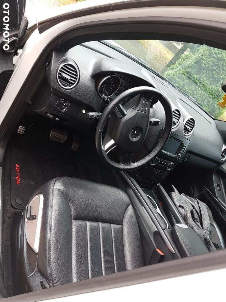 Mercedes-ML-4