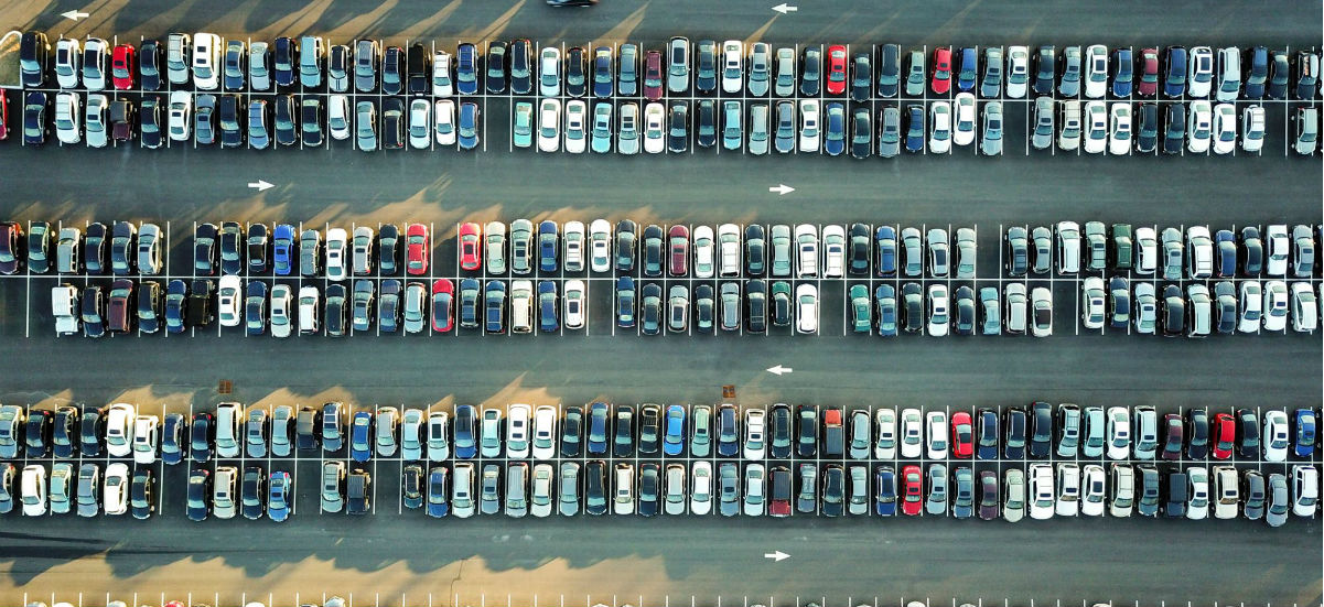 Liczba aut na Allegro spadła o ponad 80%. To przez koniec współpracy z OtoMoto