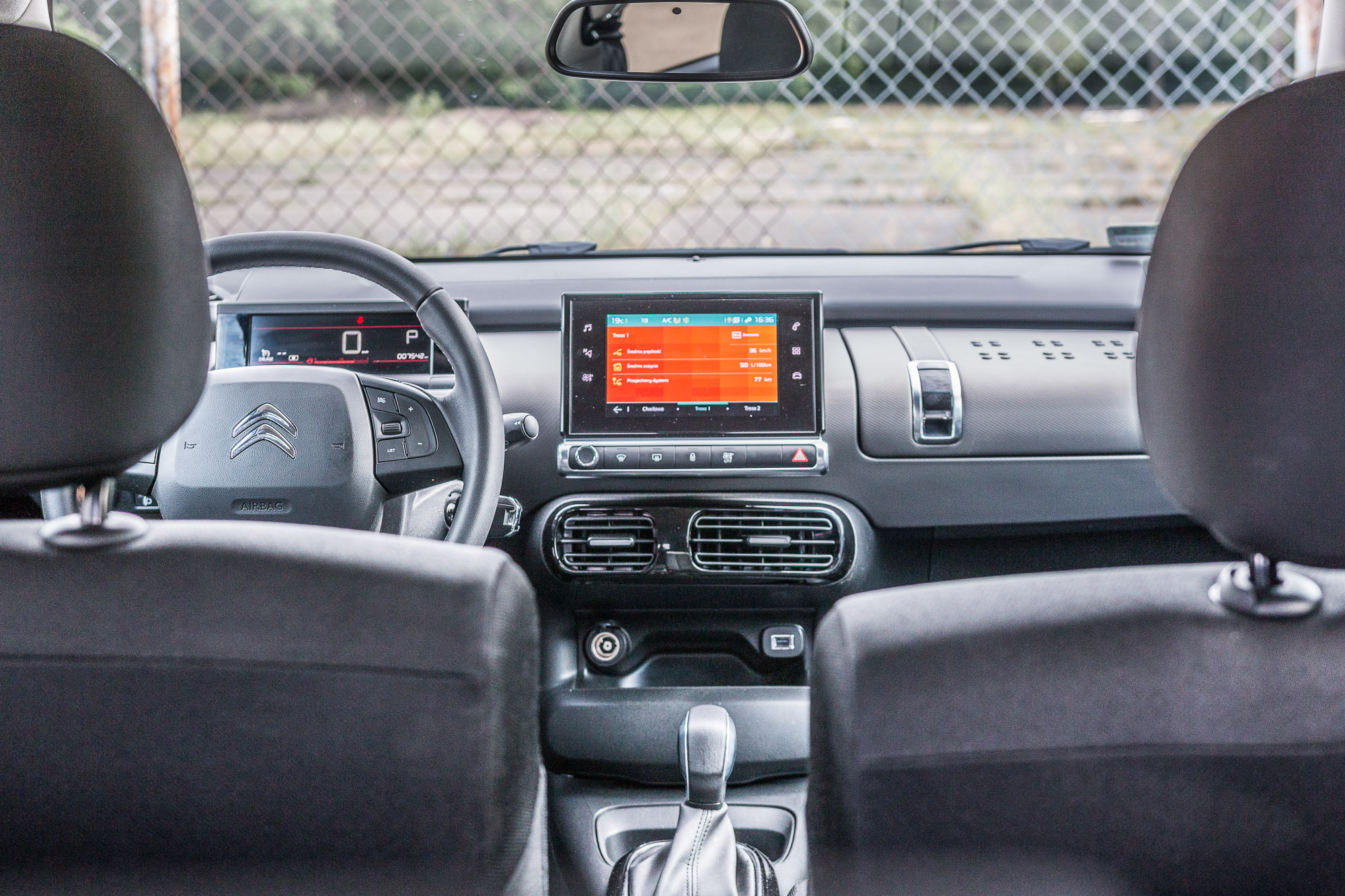 ford-ecosport-citroen-c4-cactus-porownanie-12 