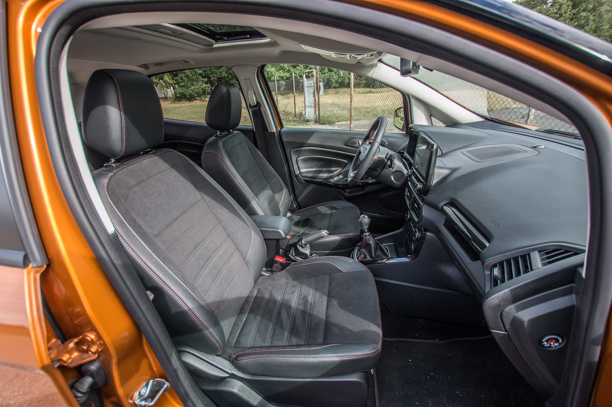 ford-ecosport-citroen-c4-cactus-porownanie-14 