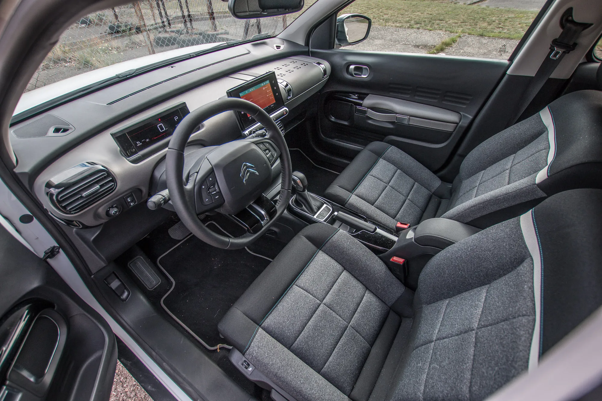 ford-ecosport-citroen-c4-cactus-porownanie-16