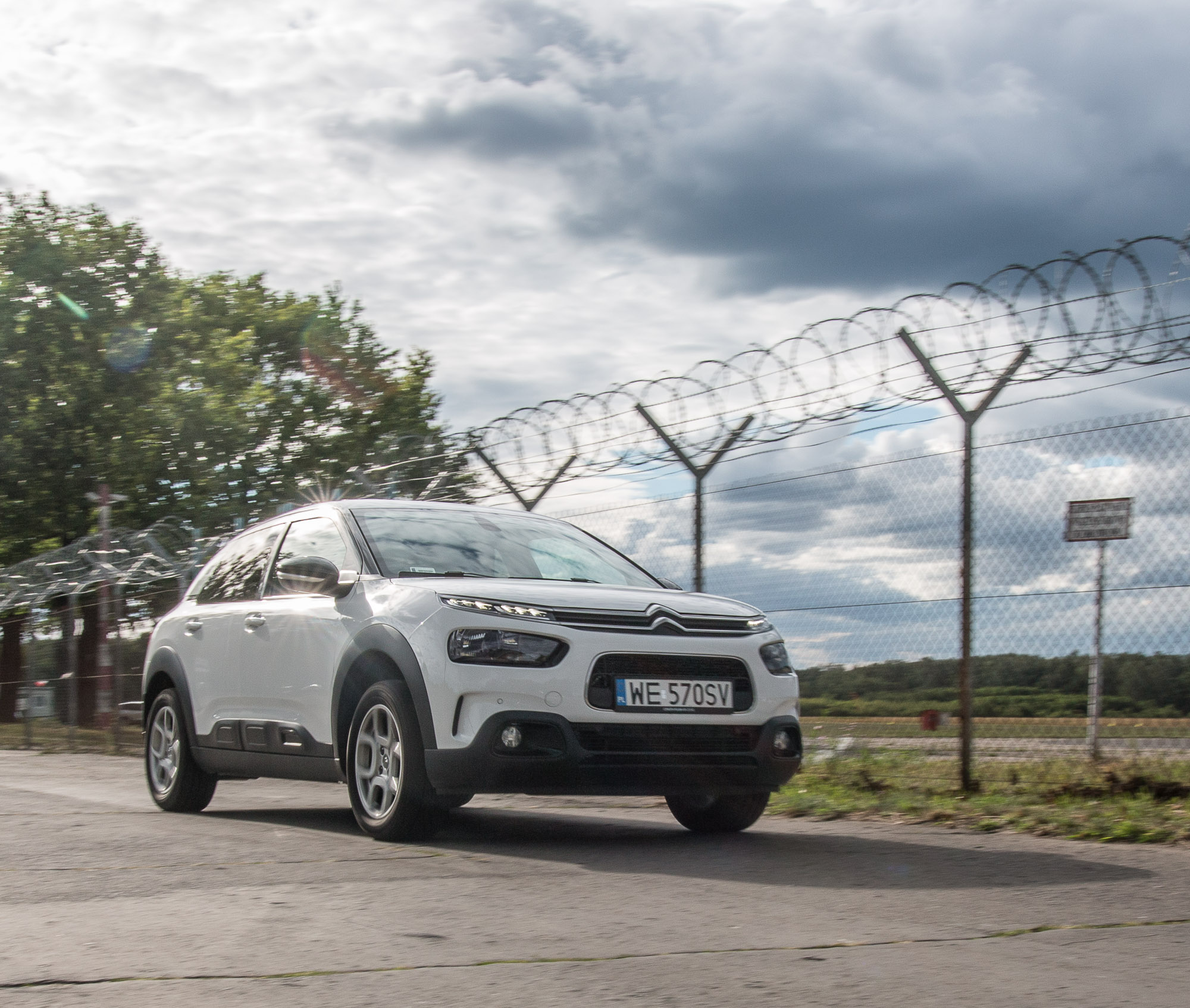 ford-ecosport-citroen-c4-cactus-porownanie-23 