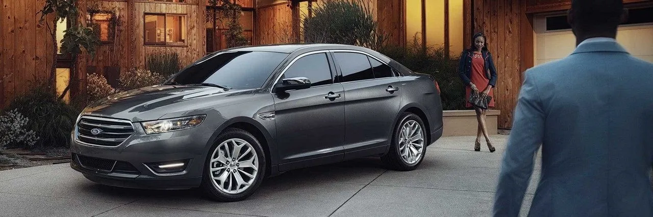 Ford Taurus 