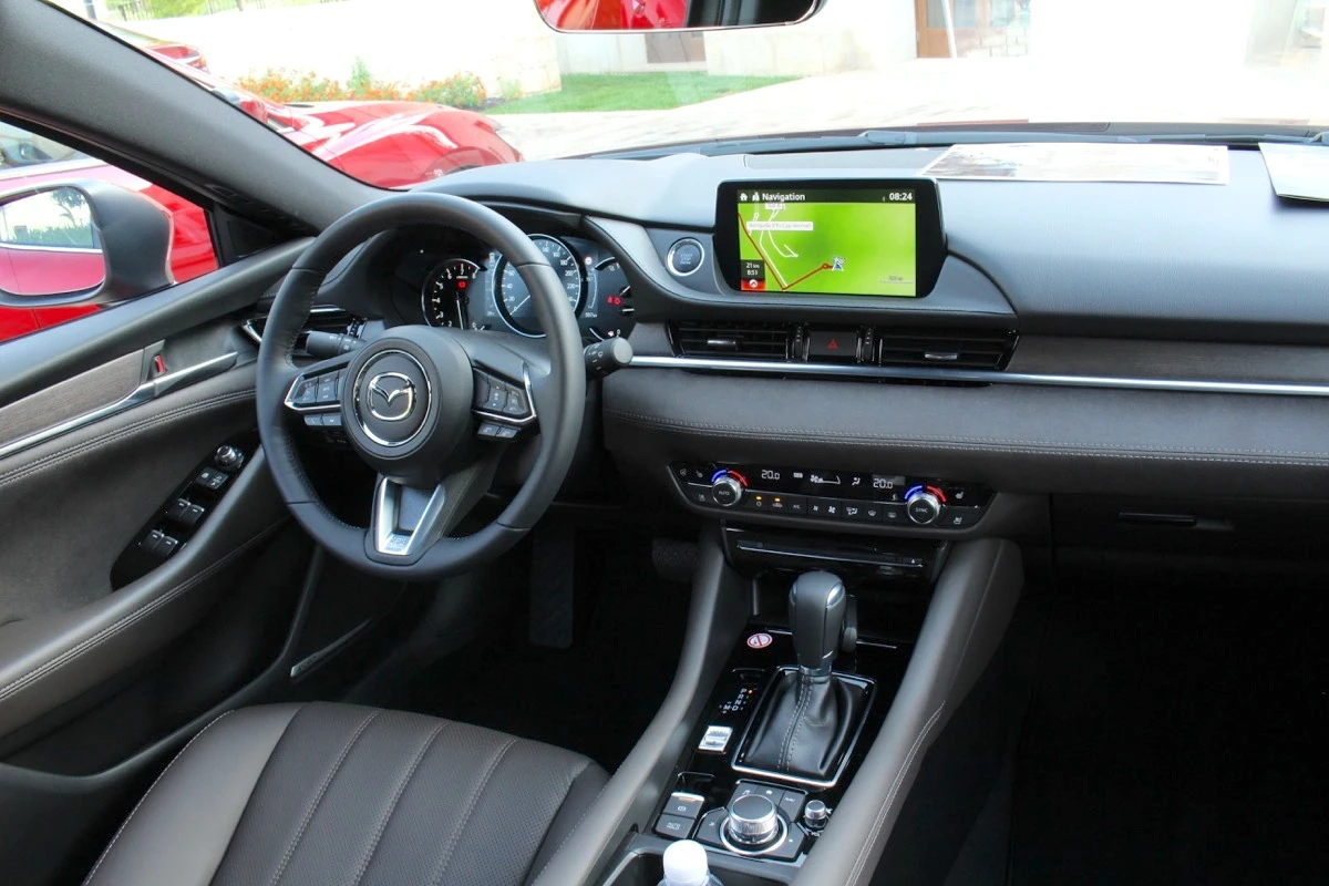 Mazda 6 