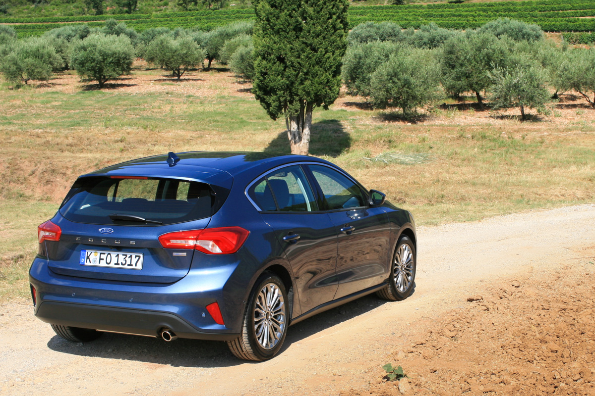 nowy-ford-focus-24 