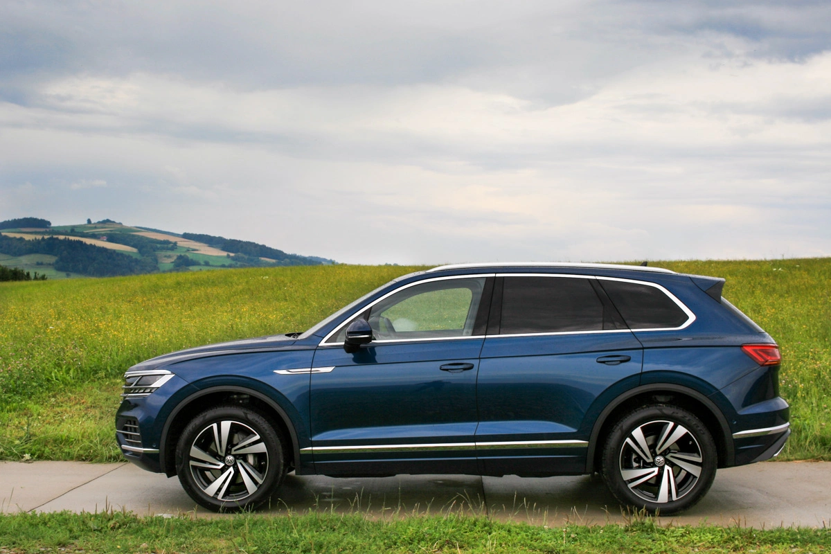nowy-volkswagen-touareg-22 