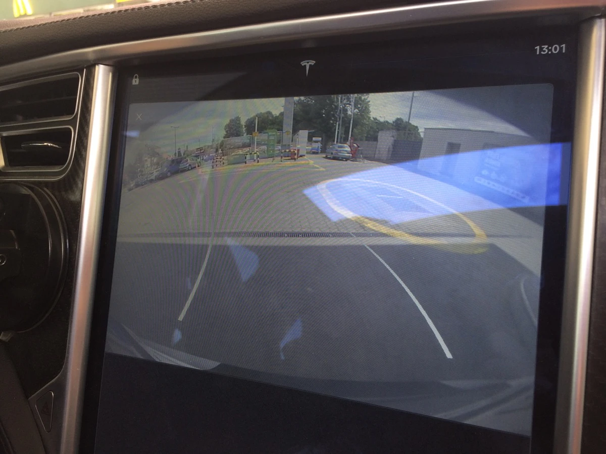 Tesla Taxi 