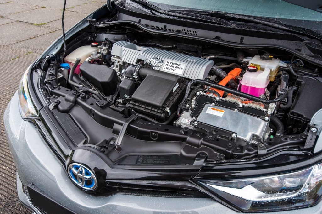 Auris Hybrid 