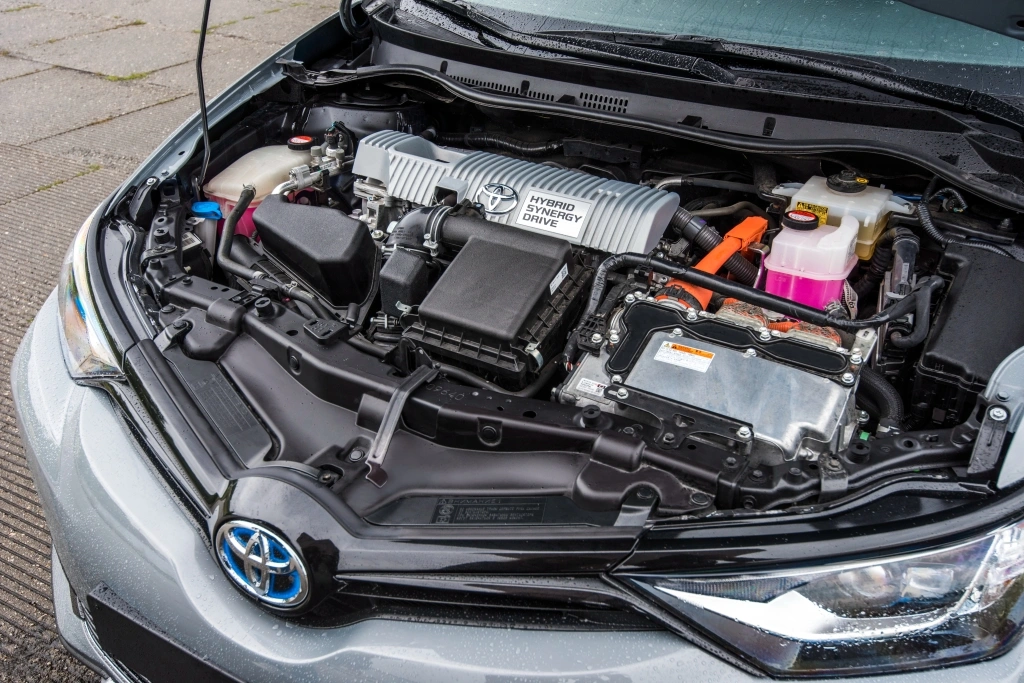 Auris Hybrid 