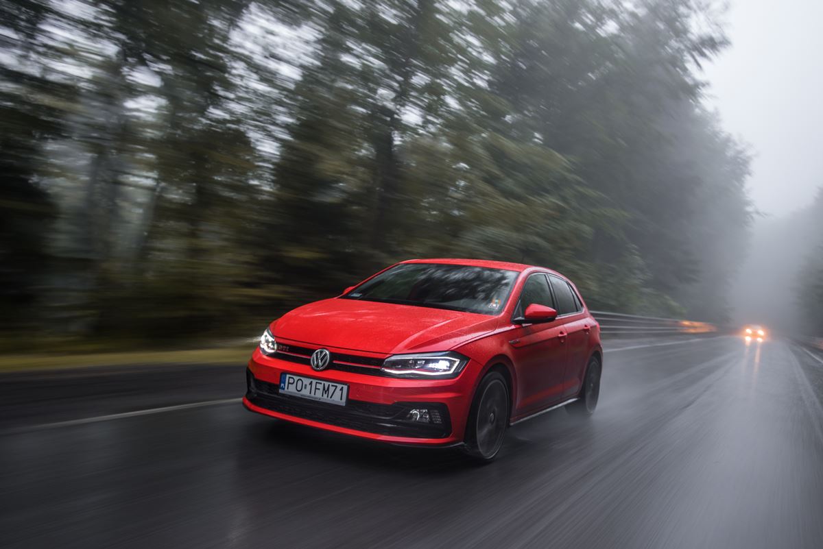volkswagen-polo-gti-13 