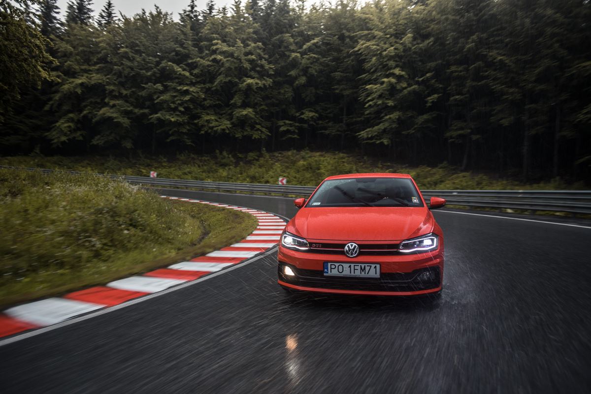 volkswagen-polo-gti-16 