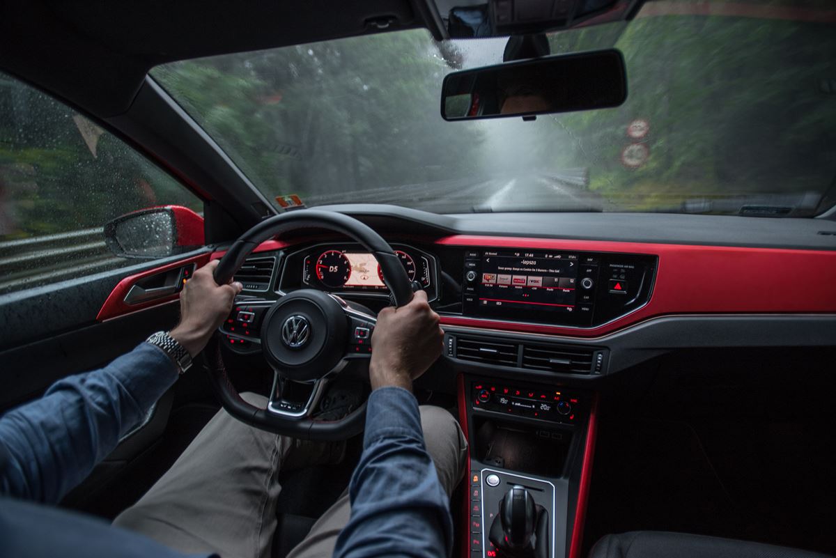 volkswagen-polo-gti-19 