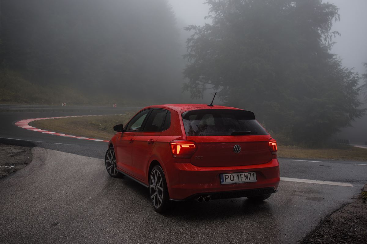volkswagen-polo-gti-31 
