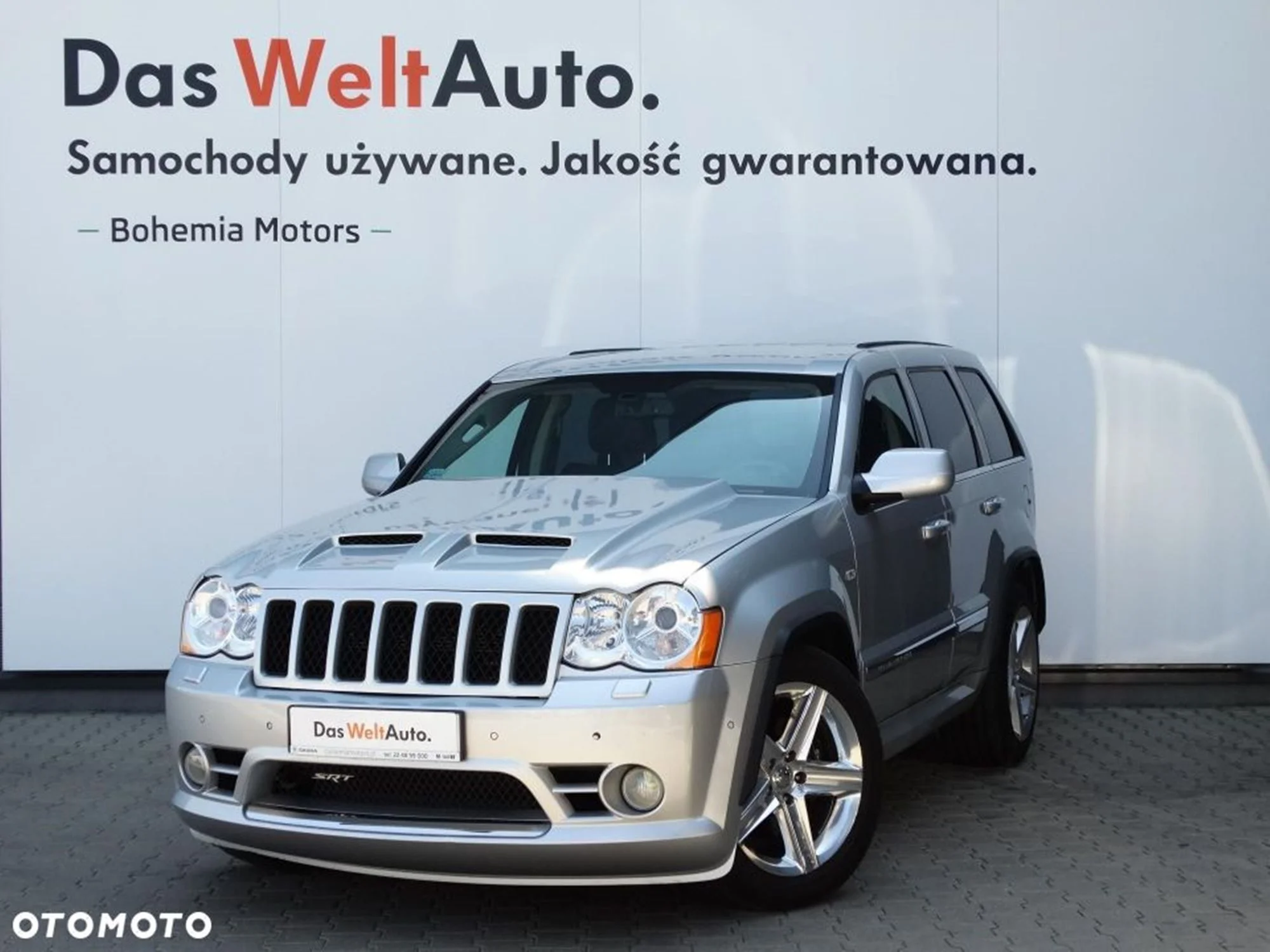Jeep Grand Cherokee SRT-8 6.1 HEMI V8