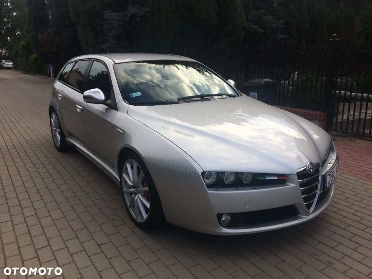Alfa Romeo 159