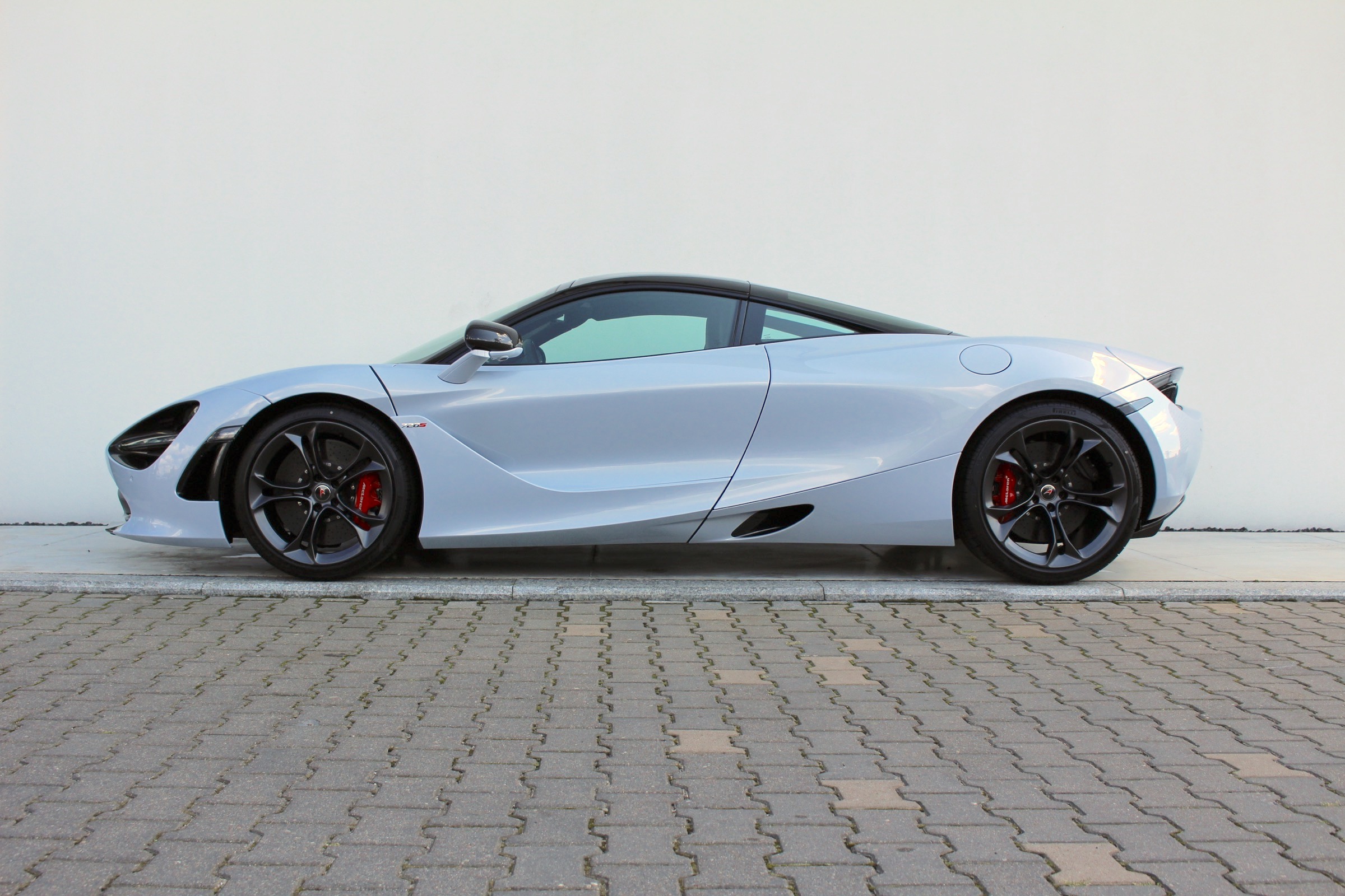 McLaren Polska: nad Wisłą rusza sprzedaż brytyjskich supersamochodów