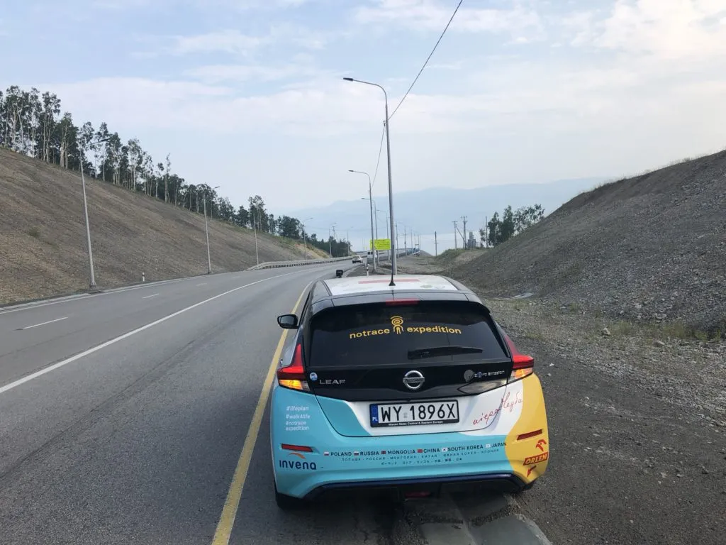 Marek Kamiński Nissan Leaf 