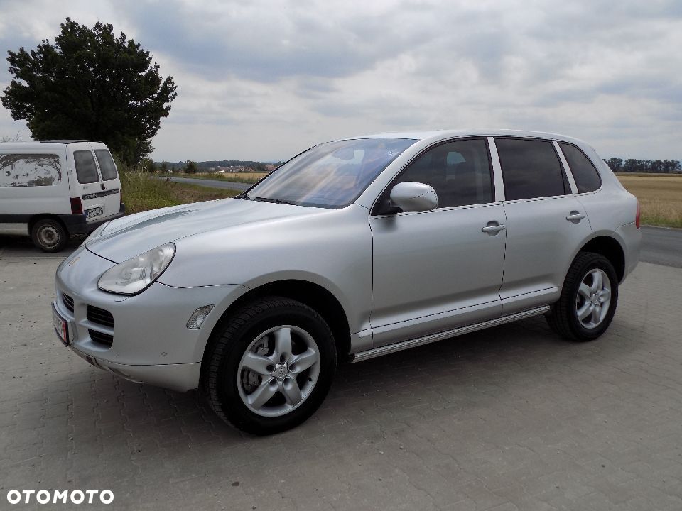 Porsche Cayenne 
