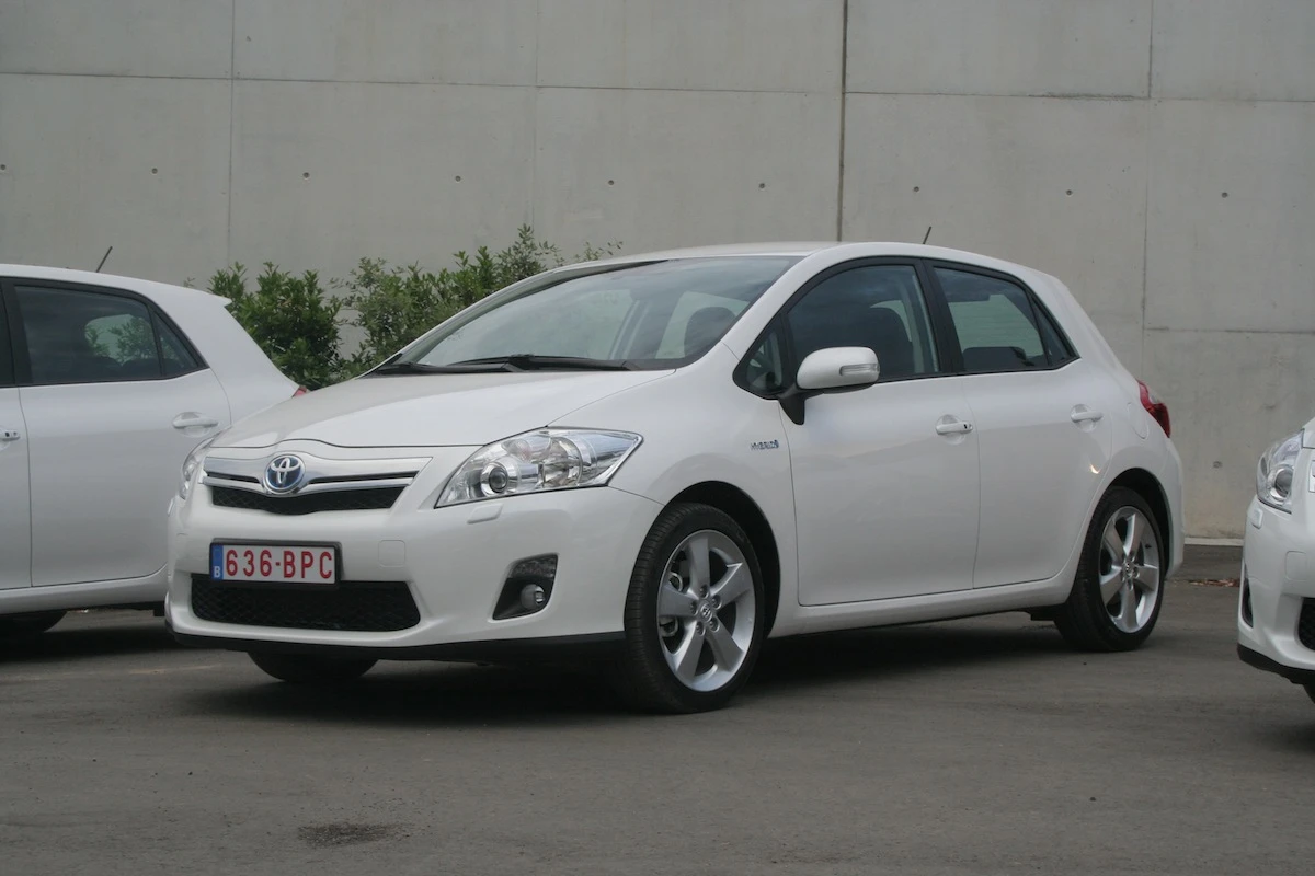Toyota Auris Hybrid 