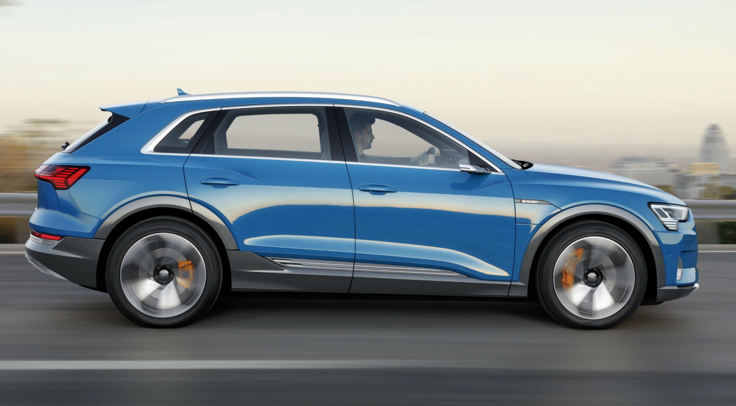 Audi e-tron 
