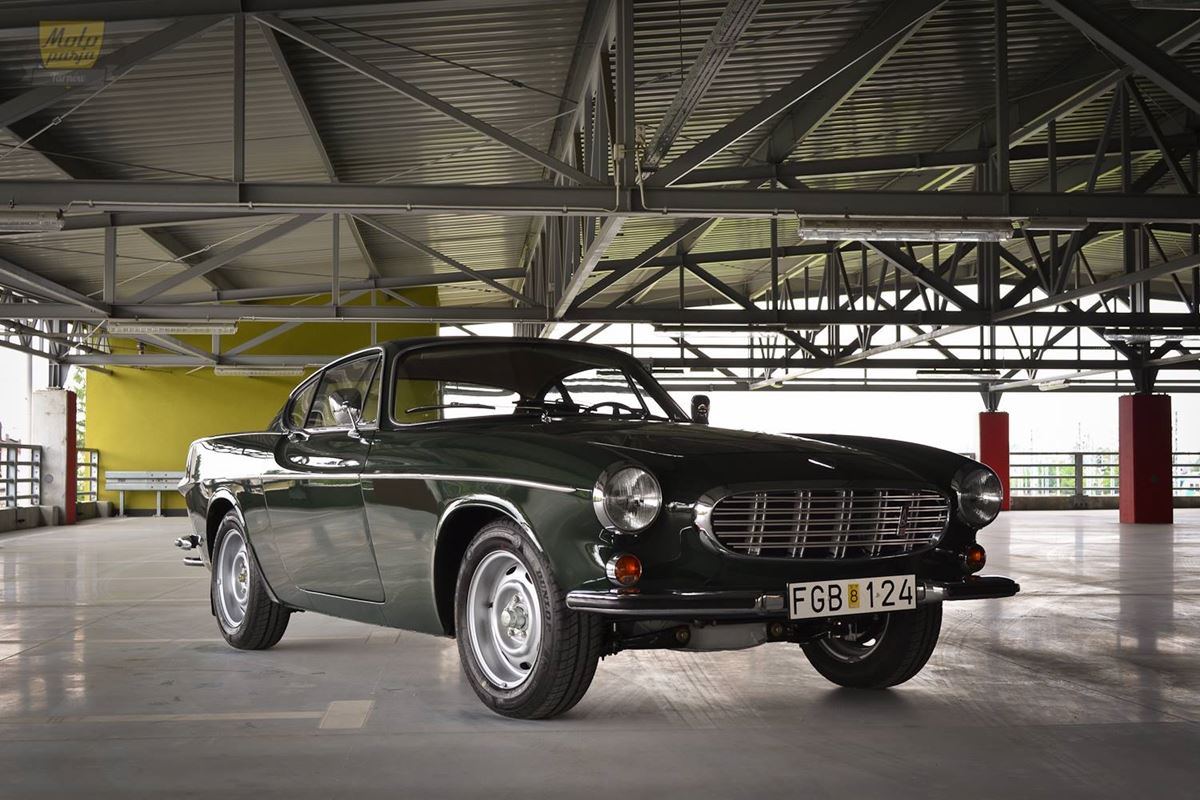 Volvo P1800 renowacja