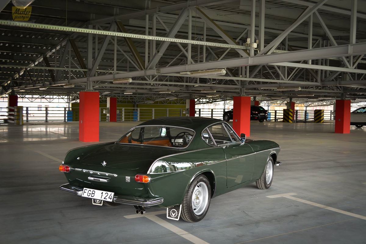 Volvo P1800 renowacja