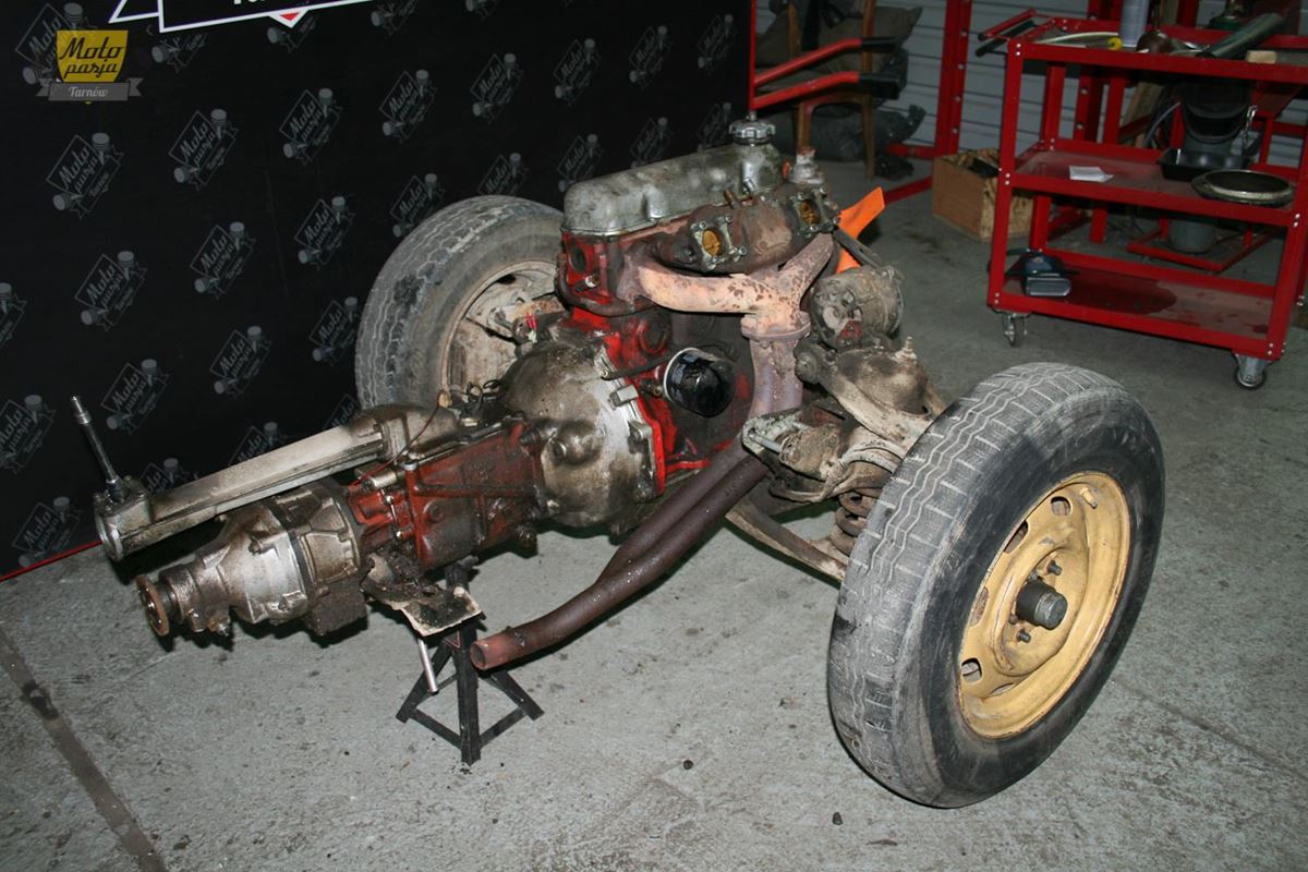 Volvo P1800 renowacja