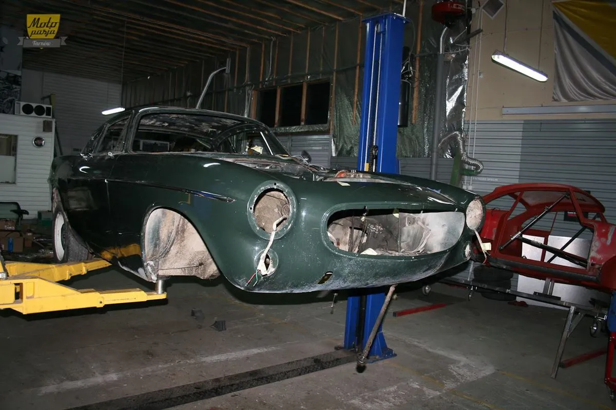 Volvo P1800 renowacja
