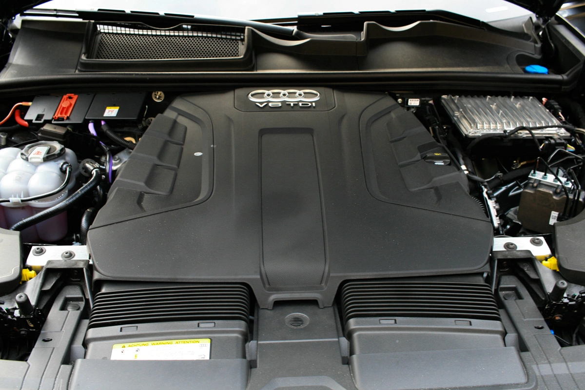 Nowe Audi Q8 50 TDI 