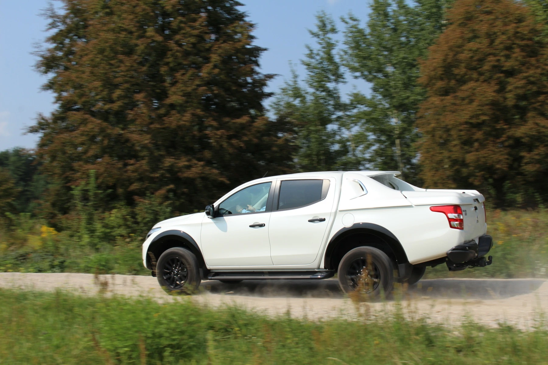 Mitsubishi L200 