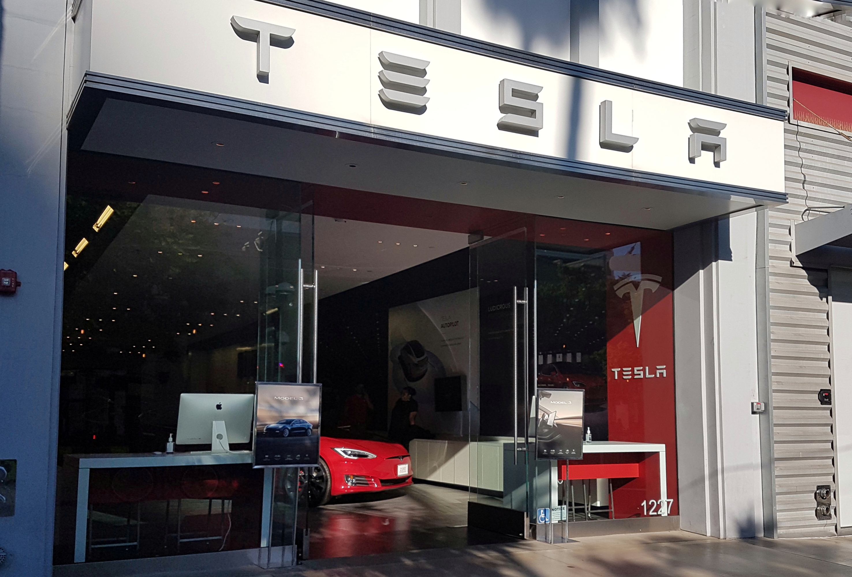 Tesla Model 3 