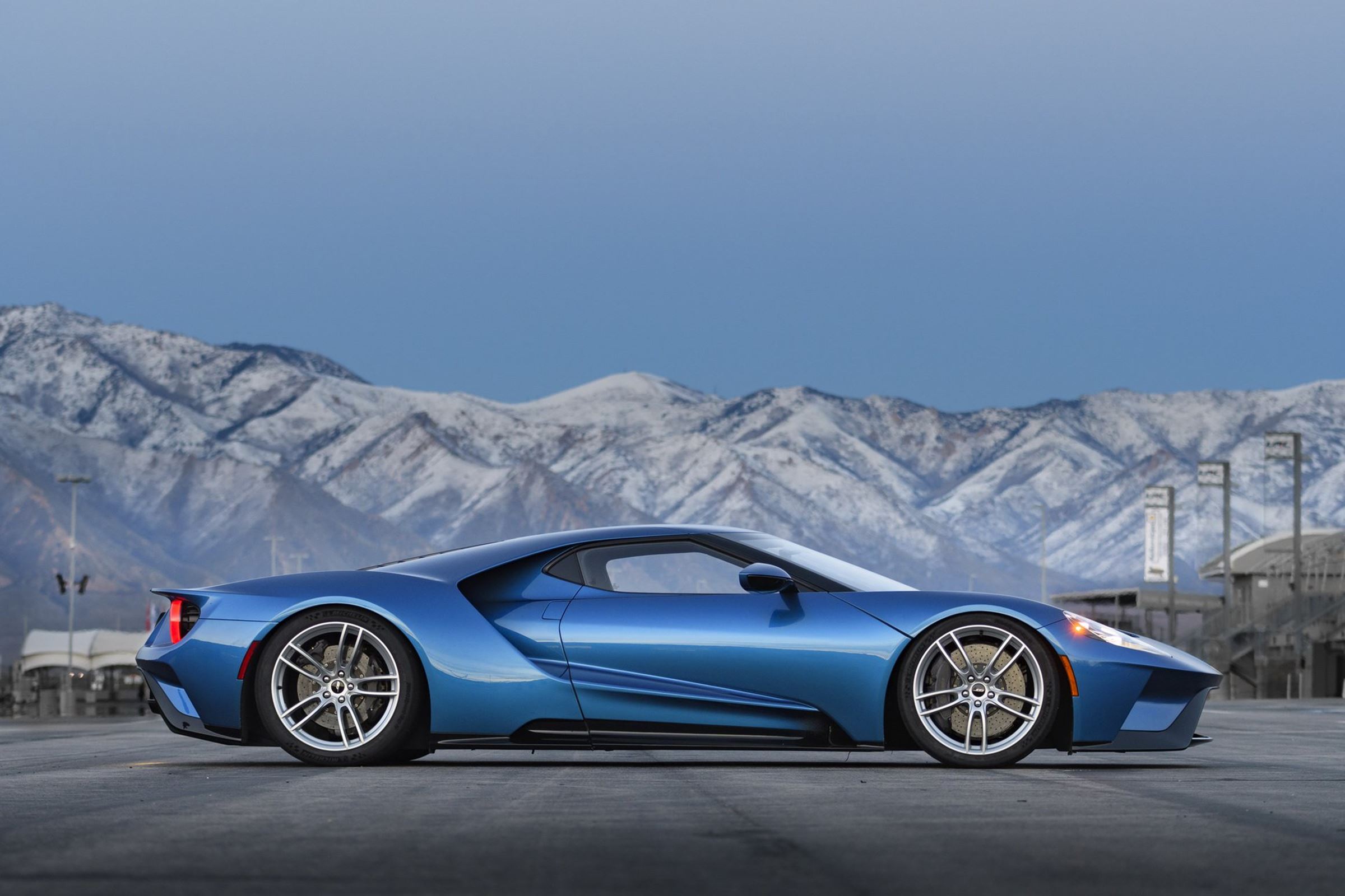 Ford GT