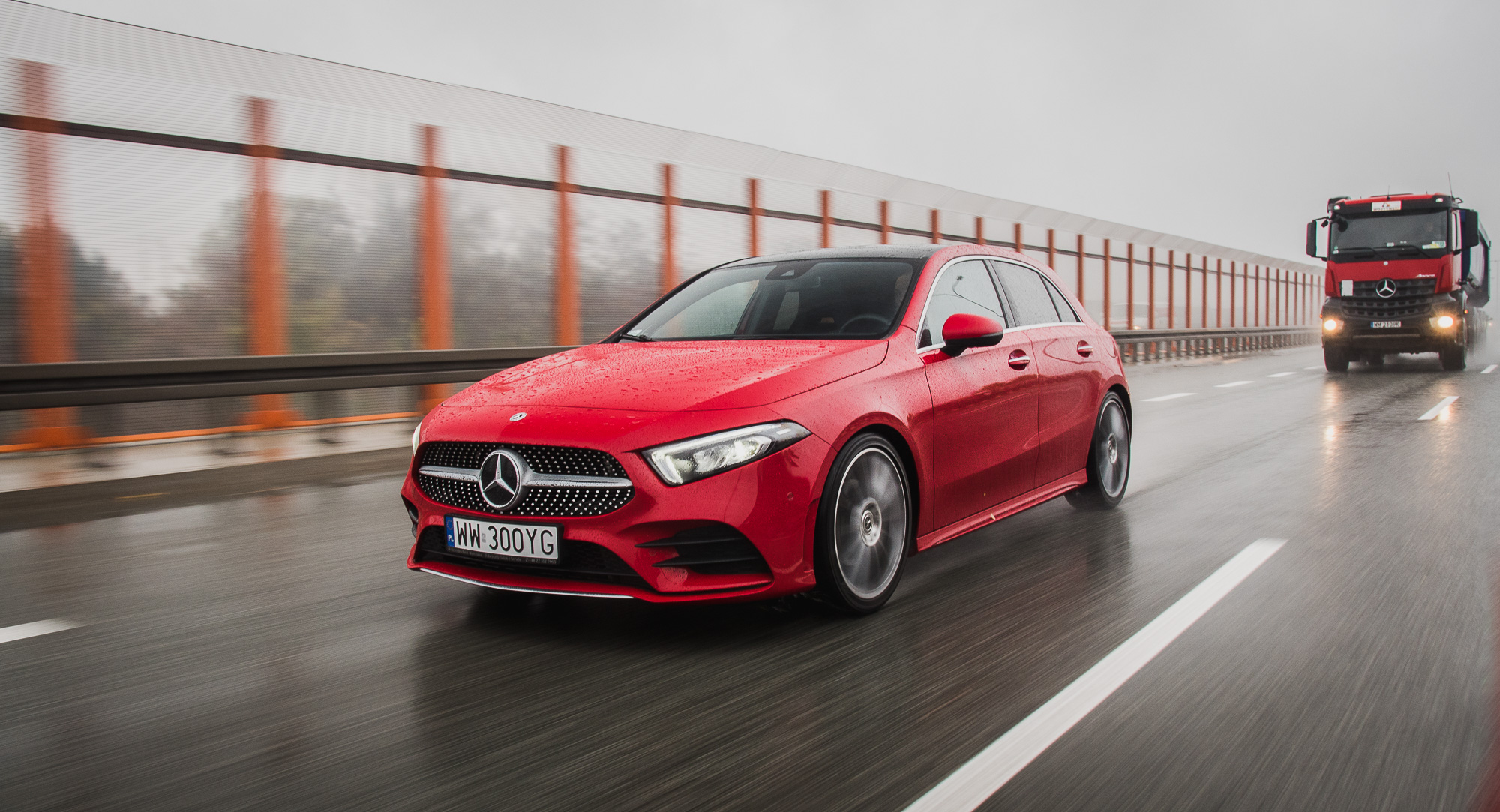 Mercedes A200 to bardzo nowoczesny samochód. Gdyby nie ten silnik z Renault&#8230;