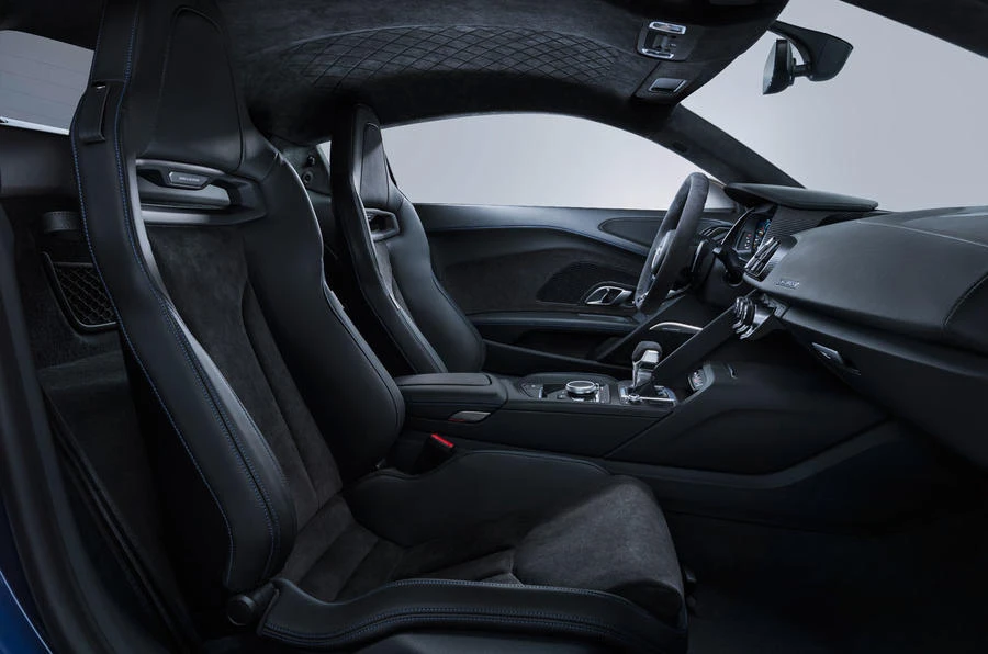 Audi R8 wnętrze