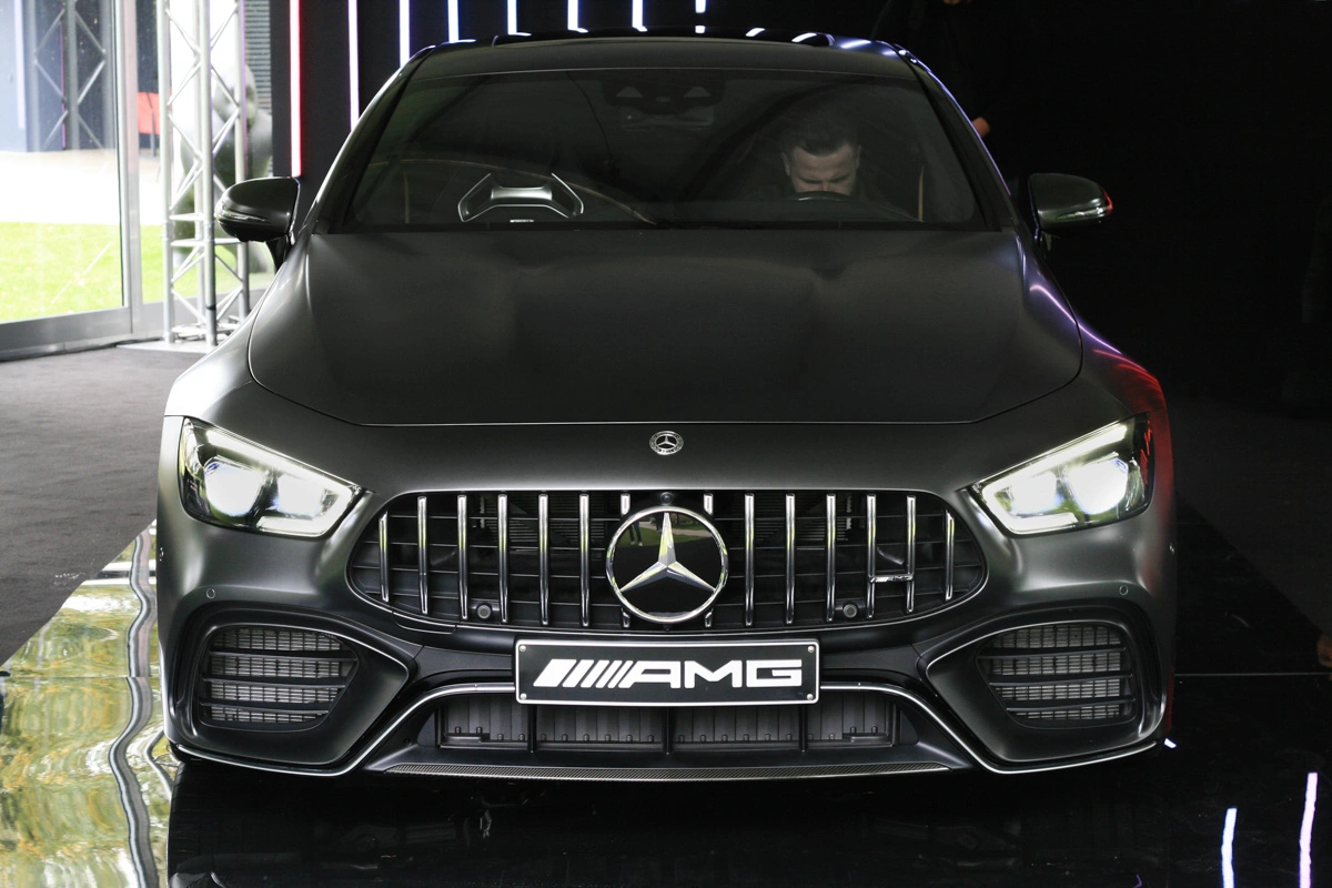 Mercedes AMG GT 4d 