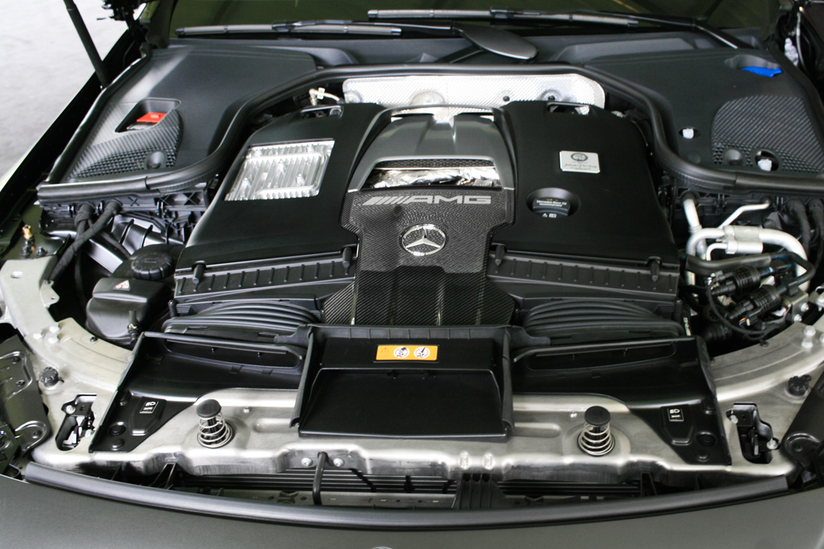 Mercedes AMG GT 4d 