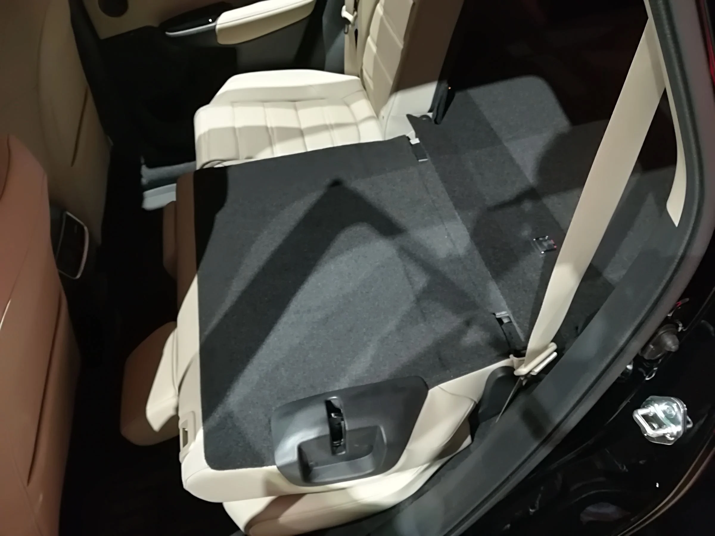 Honda CR-V wnętrze 
