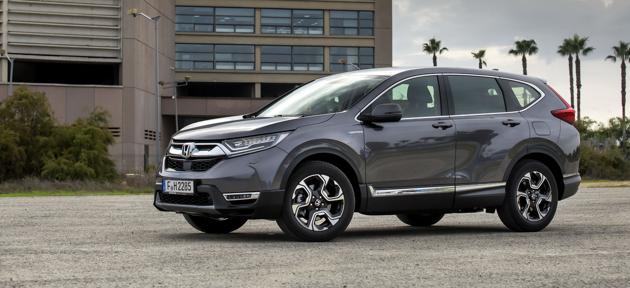 nowa honda cr-v