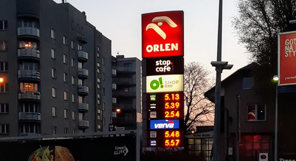 benzyna kontra diesel